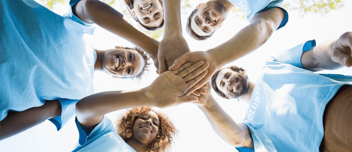 Volunteers working together.